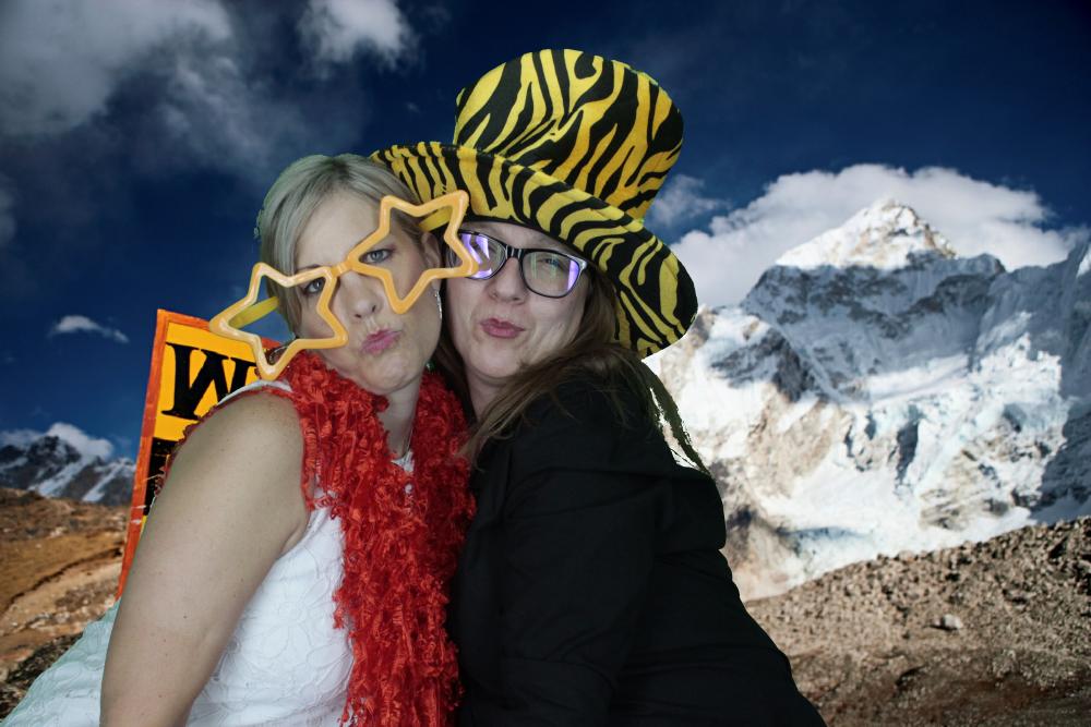 DHL South Regional Meeting | View more photos from the event at gallery.myphotoboothexperience.co.uk/u/MyPhotoBoothExperienceLtd/DHL-South-Regional-Meeting